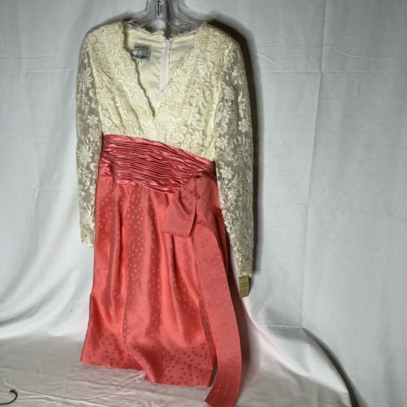 Sakowitz vintage dress NWT ❤️ size 8 - Picture 1 of 6